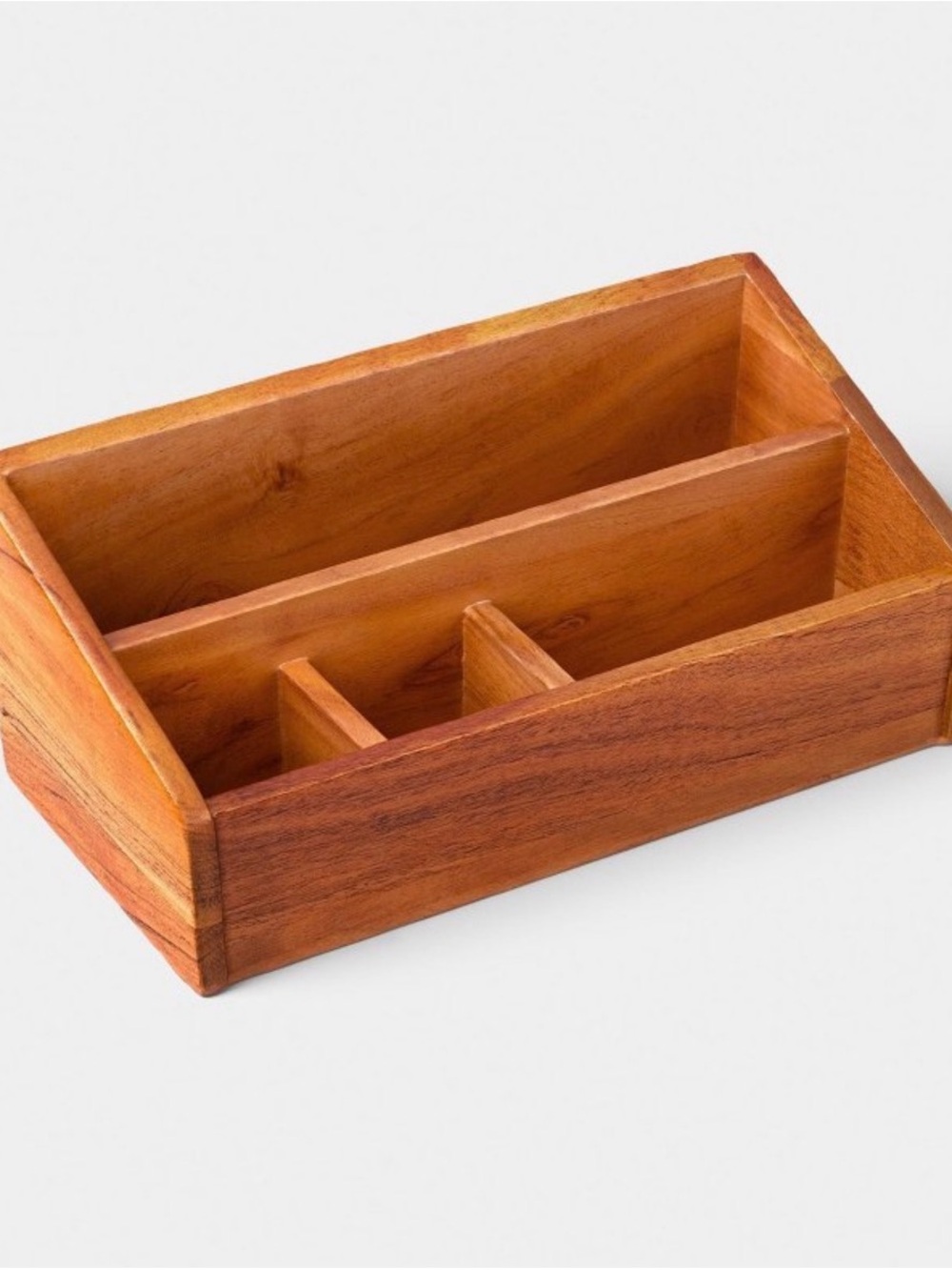 Threshold wooden desktop caddy
